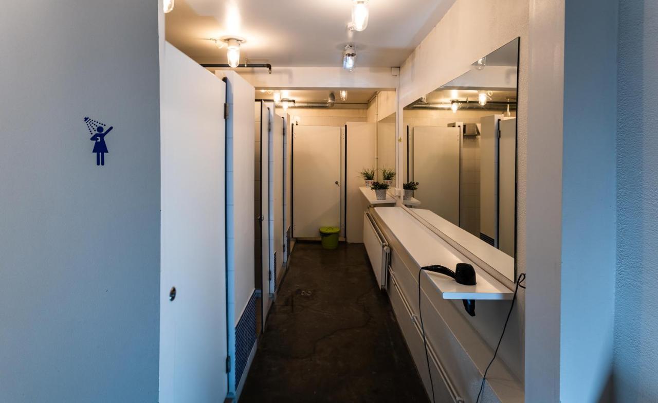 بيت شباب Akureyri Backpackers المظهر الخارجي الصورة