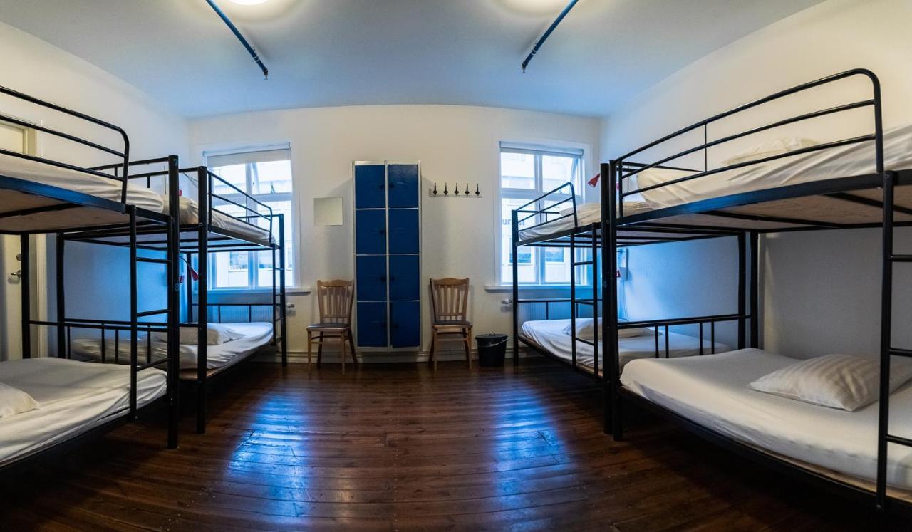 بيت شباب Akureyri Backpackers المظهر الخارجي الصورة