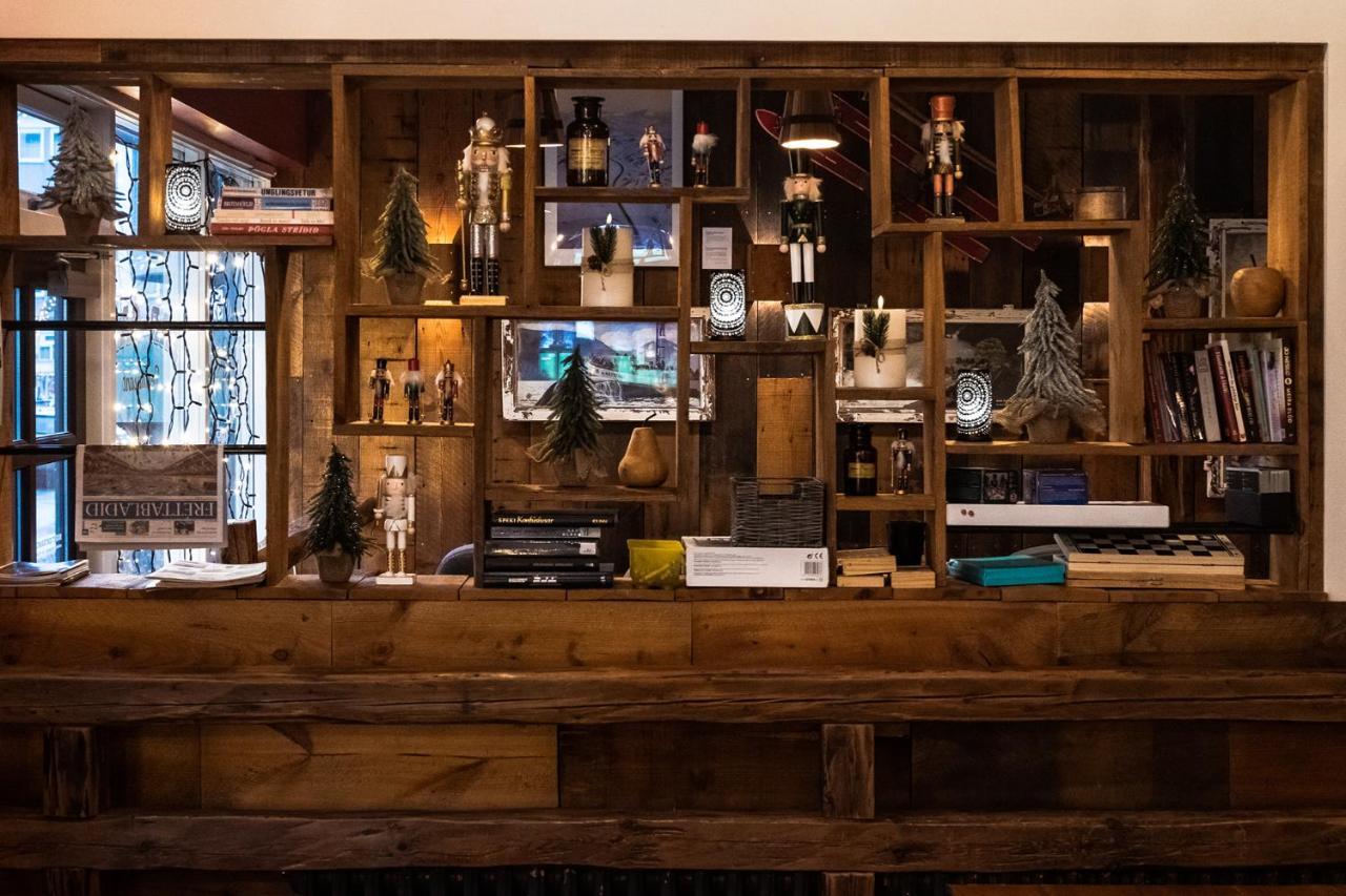 بيت شباب Akureyri Backpackers المظهر الخارجي الصورة