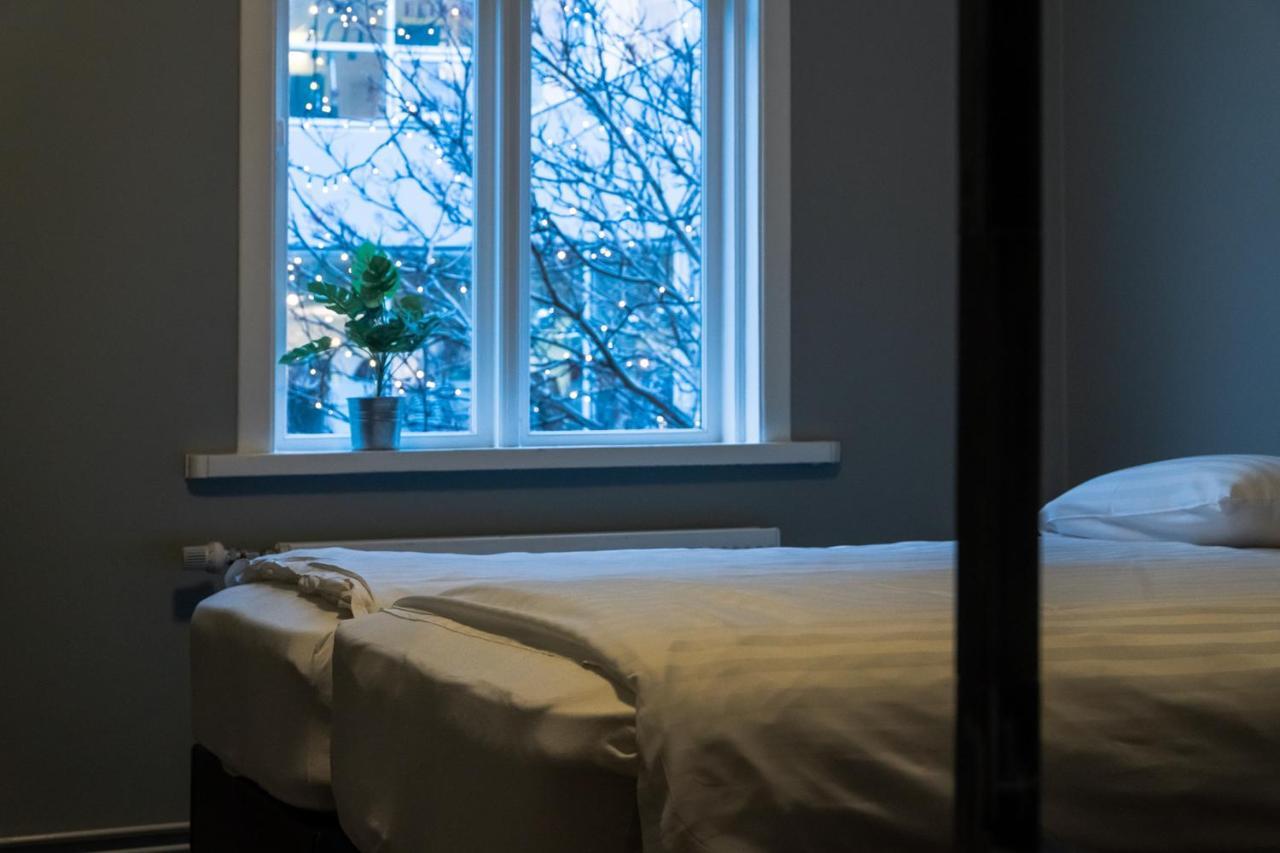 بيت شباب Akureyri Backpackers المظهر الخارجي الصورة