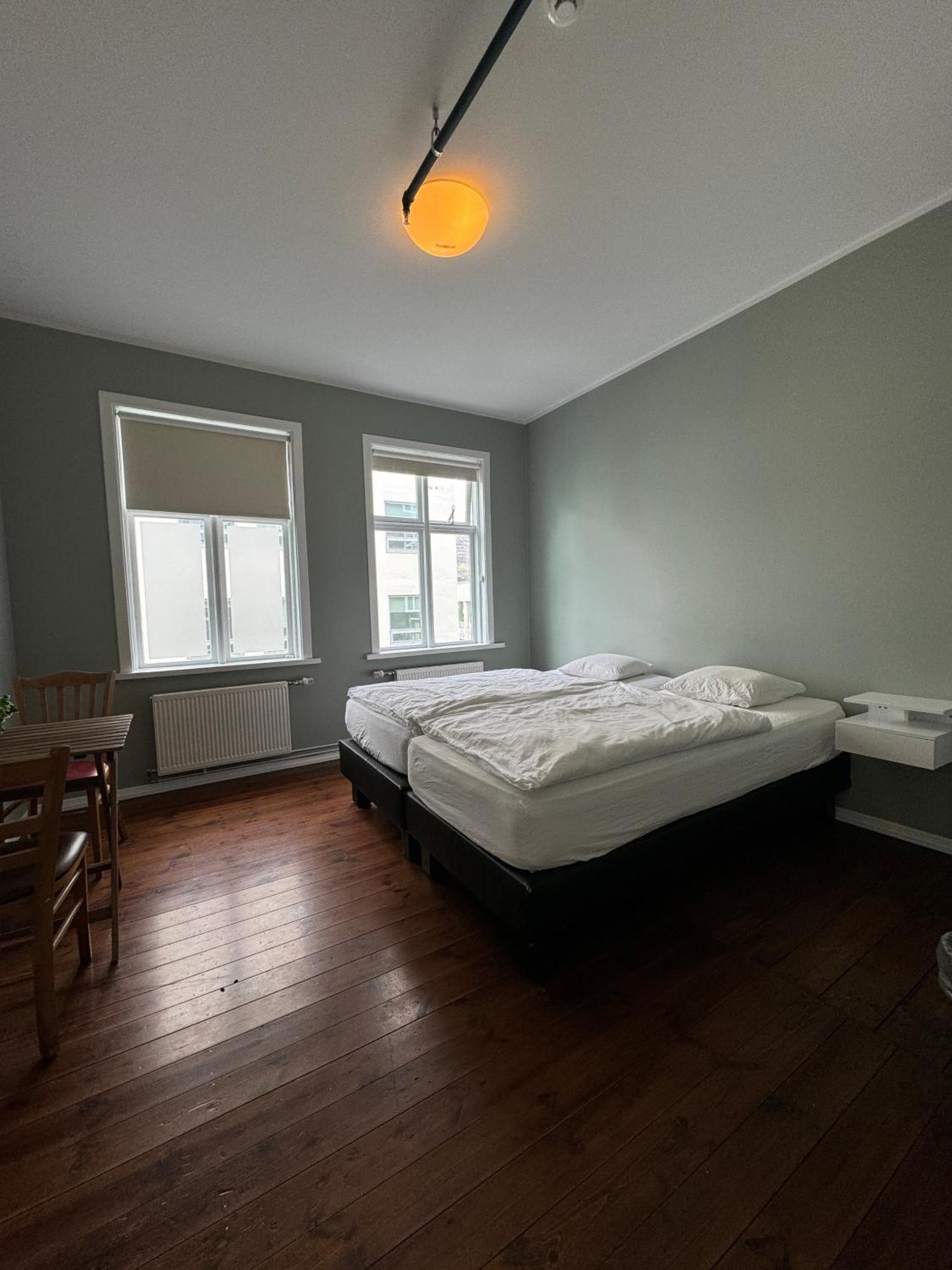 بيت شباب Akureyri Backpackers المظهر الخارجي الصورة